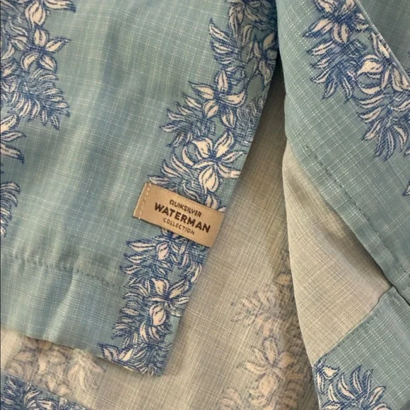 Quicksilver Waterman Blue Floral Short Sleeve Shirt Hawaiian Tropical Large - Picture 5 of 8